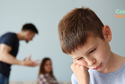 giữ gia đình cho con bằng mọi giá: nên hay không?